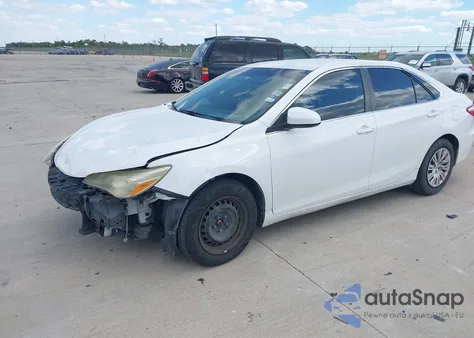 2015 Toyota Camry Le из США, поврежденный, VIN 4T4BF1FK8FR449550